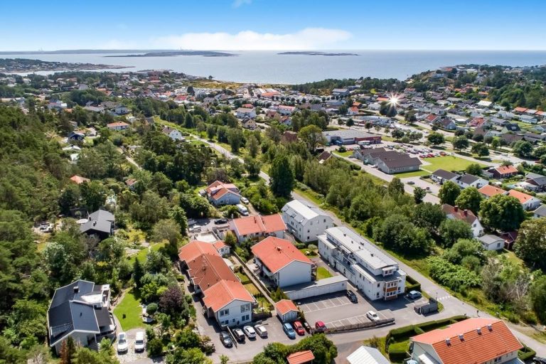 Renovering tegelfasad & husgrund småhus. Åsa Frlilesås Kungsbacka